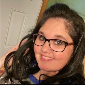 Meet your Posher, Marie